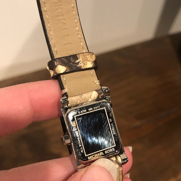 Michael Kors Genuine Python Watch - Picture 4 of 8
